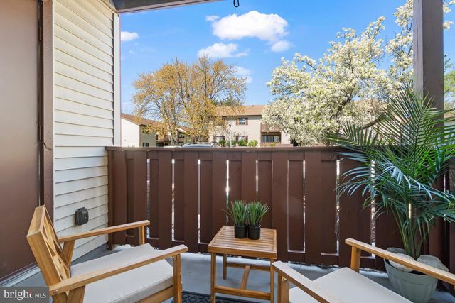 903 LINDSEY CT, Marlton, NJ 08053