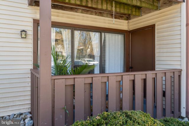 903 LINDSEY CT, Marlton, NJ 08053