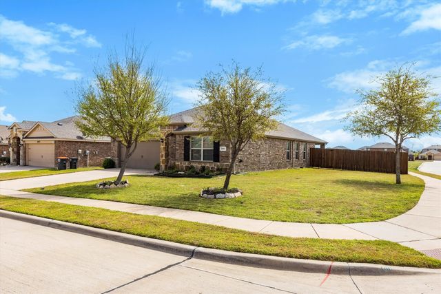 230 Park Avenue, Anna, TX 75409