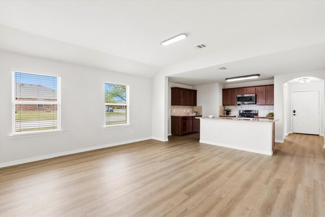 230 Park Avenue, Anna, TX 75409