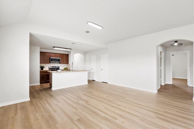 230 Park Avenue, Anna, TX 75409