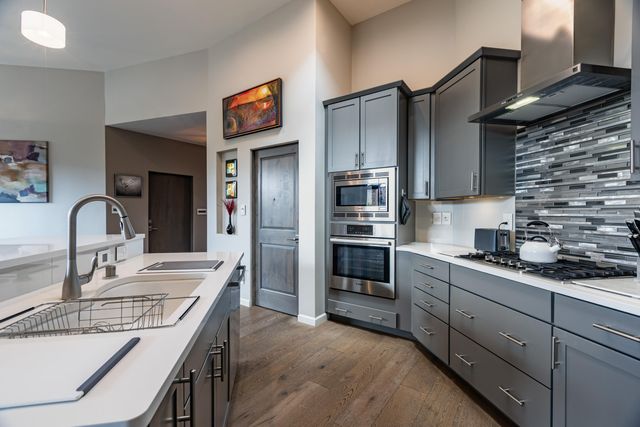 6300 Mojave Aster Way NE, Albuquerque, NM 87111