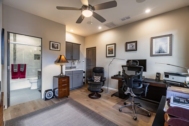 6300 Mojave Aster Way NE, Albuquerque, NM 87111