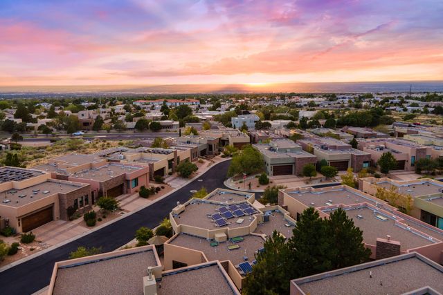 6300 Mojave Aster Way NE, Albuquerque, NM 87111