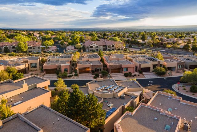 6300 Mojave Aster Way NE, Albuquerque, NM 87111