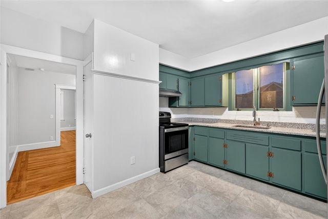 41 Rounds Avenue, Providence, RI 02907