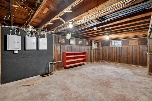 41 Rounds Avenue, Providence, RI 02907