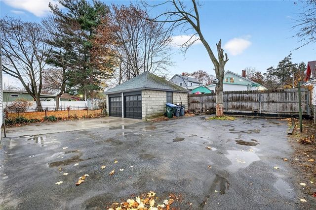 41 Rounds Avenue, Providence, RI 02907