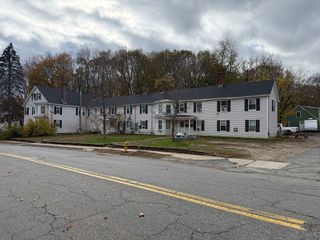 181 Pond St, Leominster, MA 01453