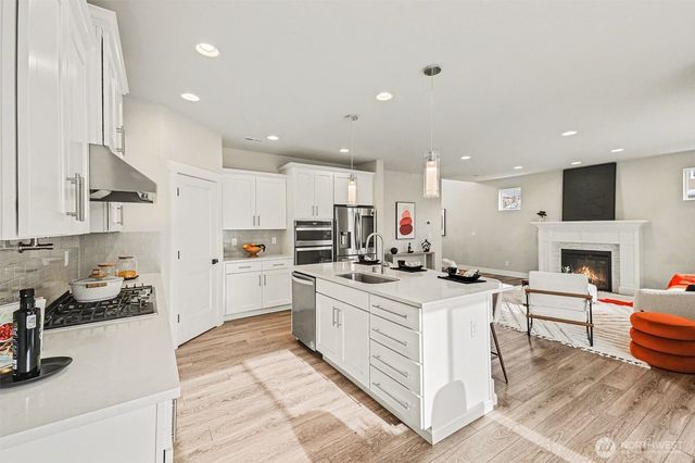 4026 215th Place SE, Bothell, WA 98021