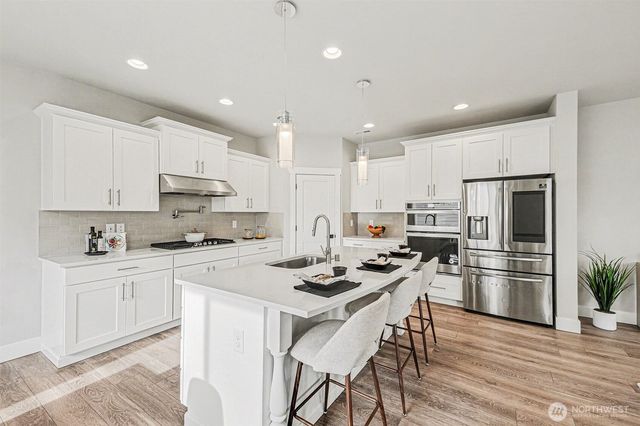 4026 215th Place SE, Bothell, WA 98021