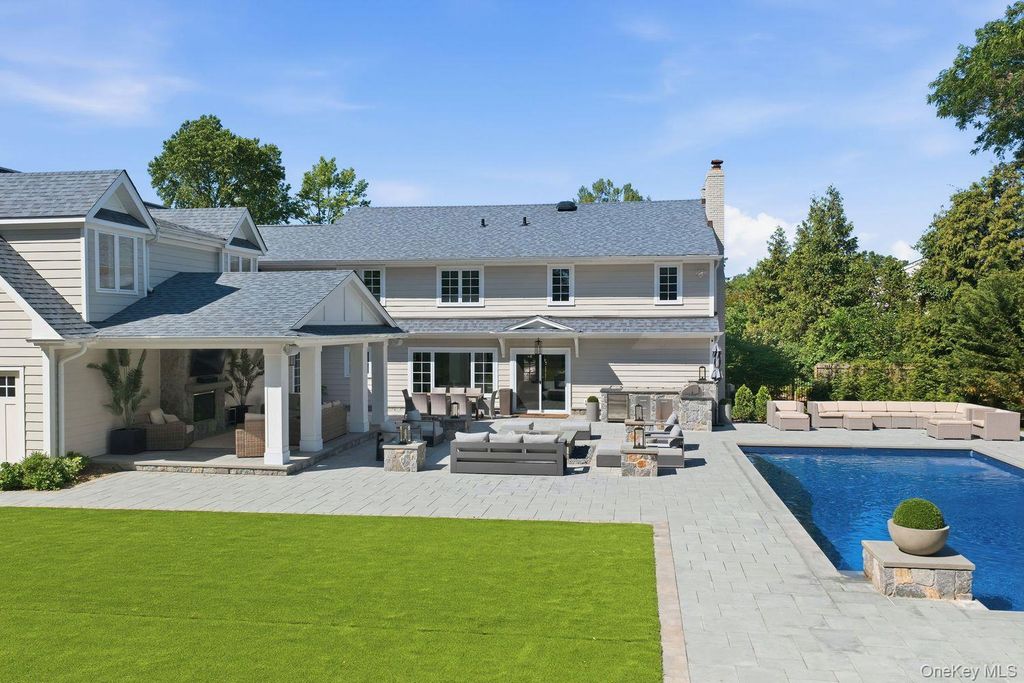 6 Castle Court, Woodbury, NY 11797 — photo 4