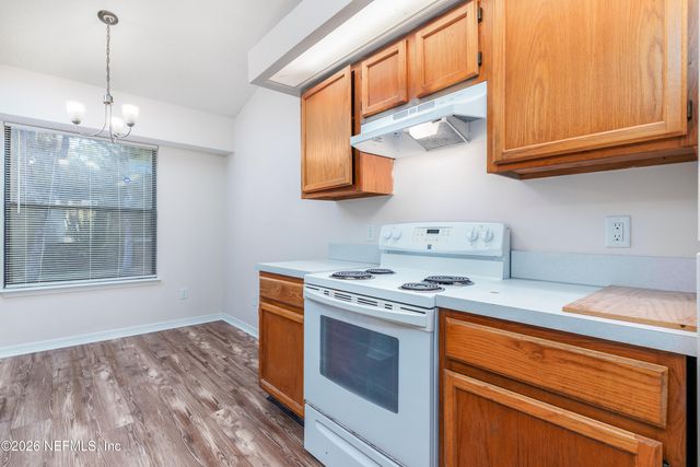 3651 PALEFACE Place, Jacksonville, FL 32210