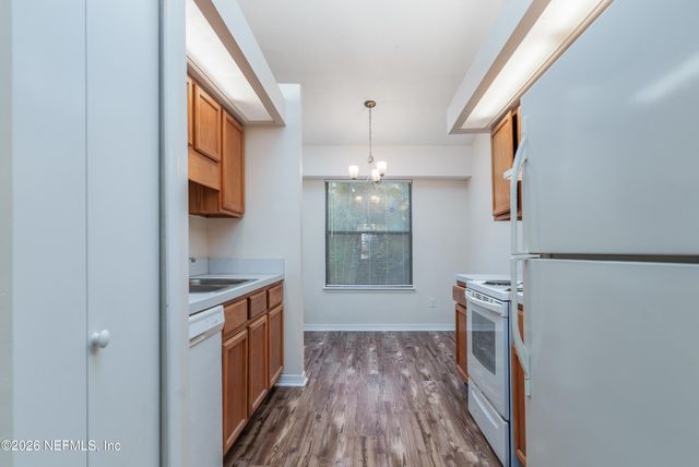 3651 PALEFACE Place, Jacksonville, FL 32210