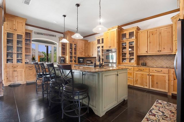 12075 ST HWY 31, Brownsboro, TX 75756