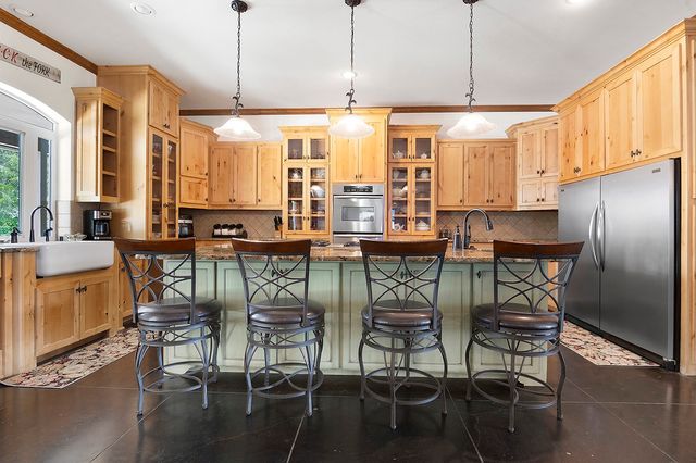 12075 ST HWY 31, Brownsboro, TX 75756