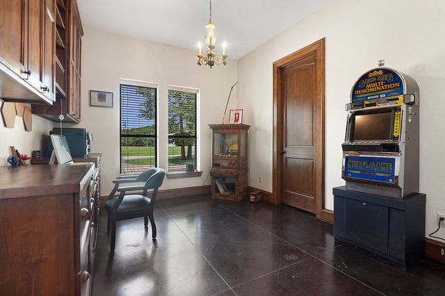 12075 ST HWY 31, Brownsboro, TX 75756