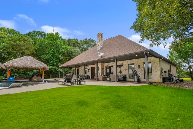 12075 ST HWY 31, Brownsboro, TX 75756