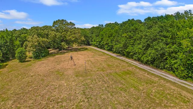 12075 ST HWY 31, Brownsboro, TX 75756
