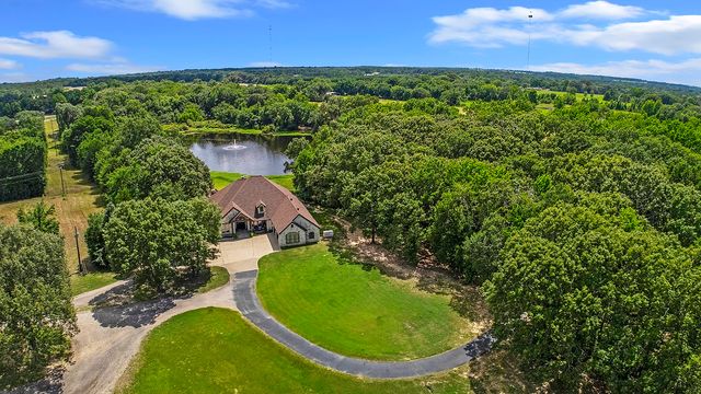 12075 ST HWY 31, Brownsboro, TX 75756