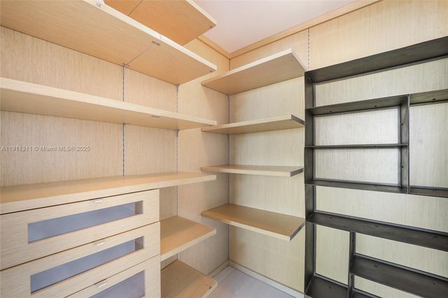 2627 S Bayshore Dr 1103, Miami, FL 33133