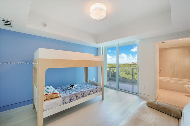 2627 S Bayshore Dr 1103, Miami, FL 33133