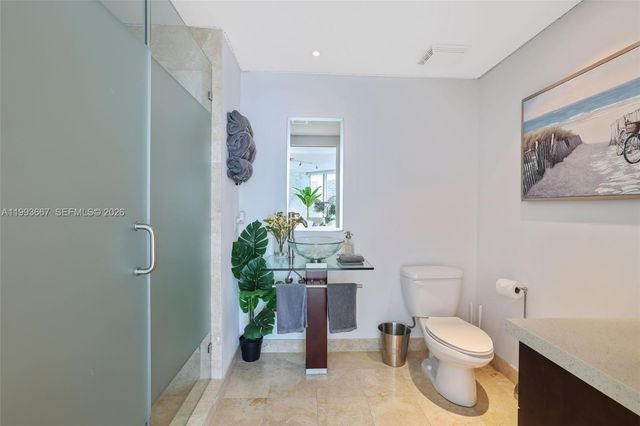 350 S Miami Ave 3002, Miami, FL 33130