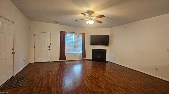 332 Summerville CT, Virginia Beach, VA 23451