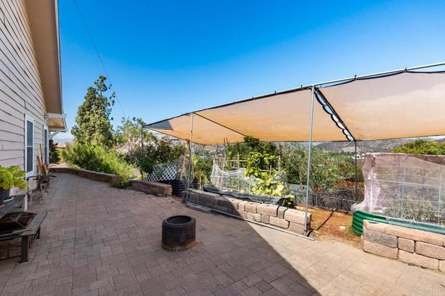 9508 Cypress Street, Lakeside, CA 92040