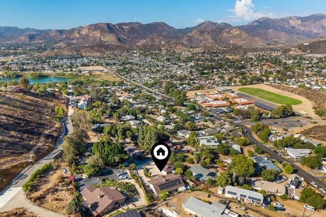 9508 Cypress Street, Lakeside, CA 92040