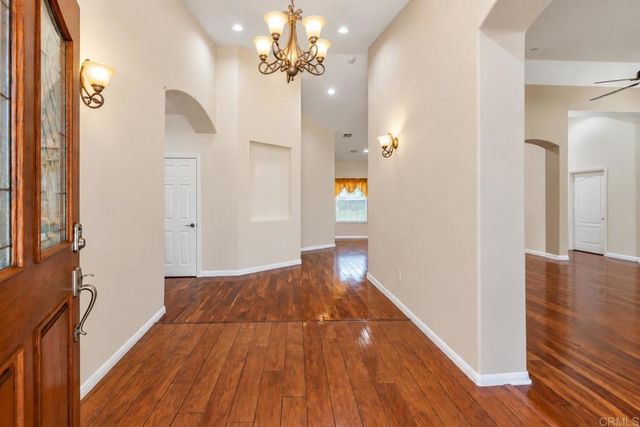 9508 Cypress Street, Lakeside, CA 92040