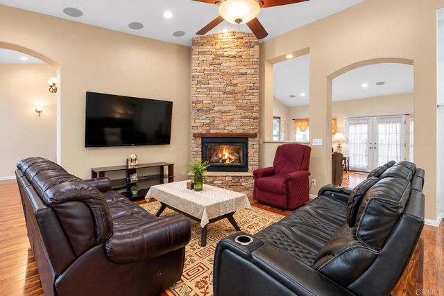 9508 Cypress Street, Lakeside, CA 92040