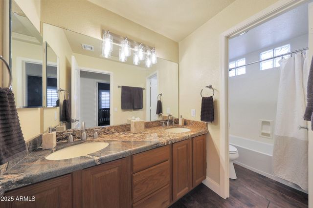 3885 E CULLUMBER Street, Gilbert, AZ 85234