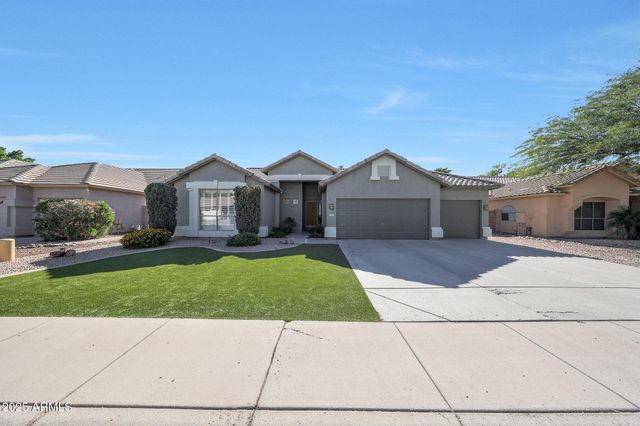 3885 E CULLUMBER Street, Gilbert, AZ 85234