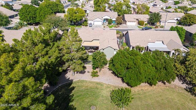 3885 E CULLUMBER Street, Gilbert, AZ 85234