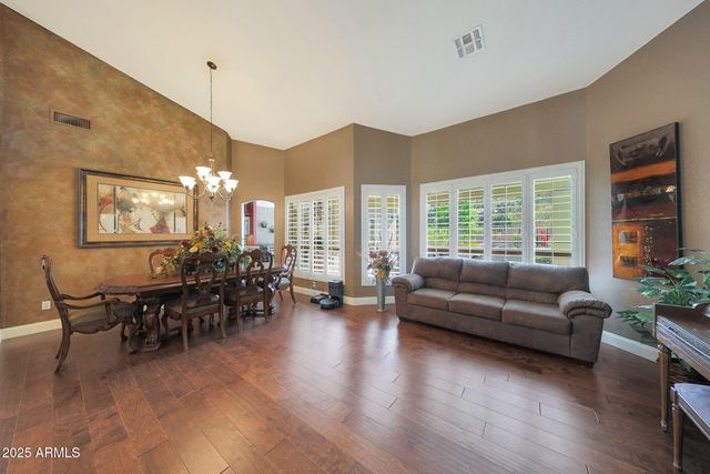 3885 E CULLUMBER Street, Gilbert, AZ 85234