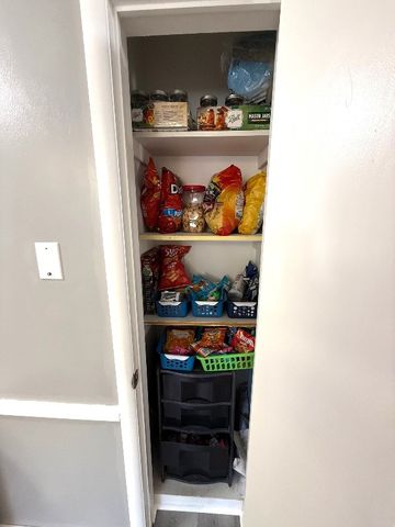 4440 HOLIDAY Drive, Erie, PA 16506