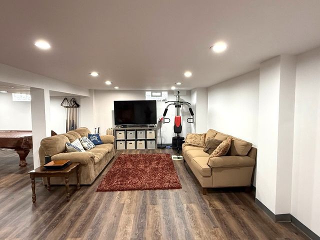 4440 HOLIDAY Drive, Erie, PA 16506