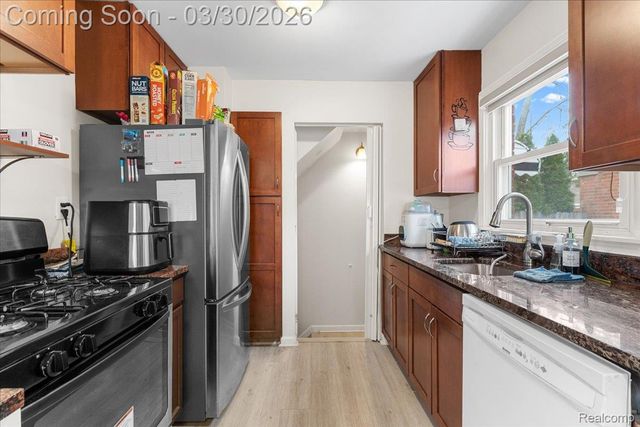 3620 Huron Street, Dearborn, MI 48124