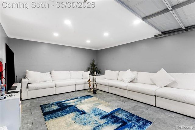 3620 Huron Street, Dearborn, MI 48124