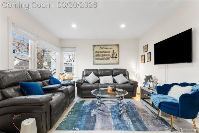 3620 Huron Street, Dearborn, MI 48124