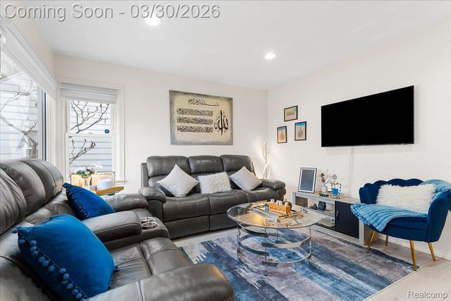 3620 Huron Street, Dearborn, MI 48124