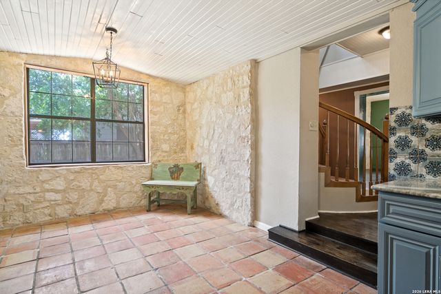 340 JAMES ST, Boerne, TX 78006