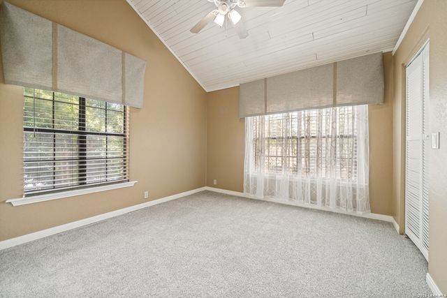 340 JAMES ST, Boerne, TX 78006