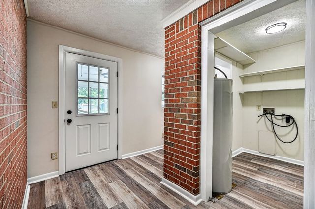 704 Anthony Ave, Smithville, TN 37166