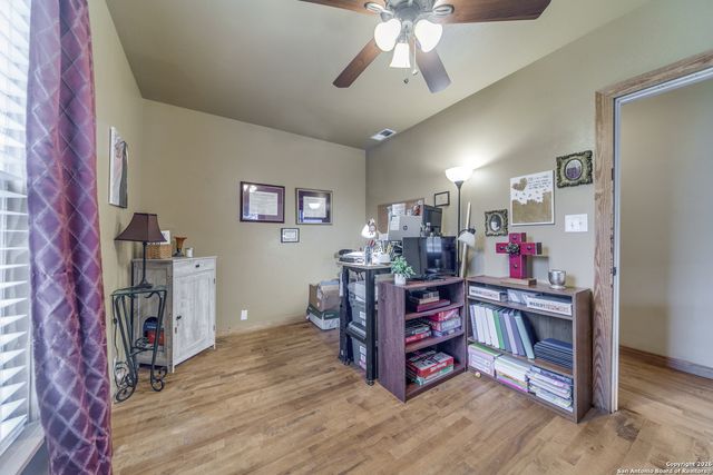 128 Ebensberger, Boerne, TX 78006