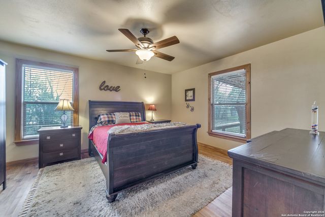 128 Ebensberger, Boerne, TX 78006