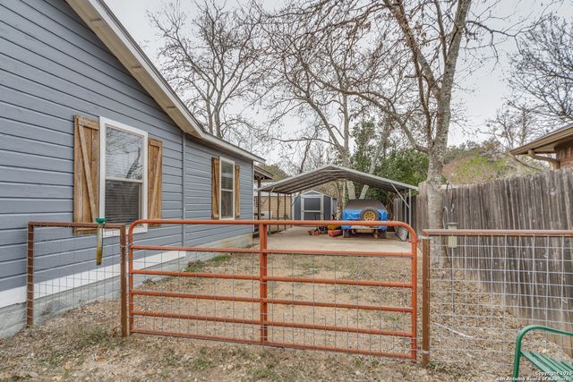 128 Ebensberger, Boerne, TX 78006