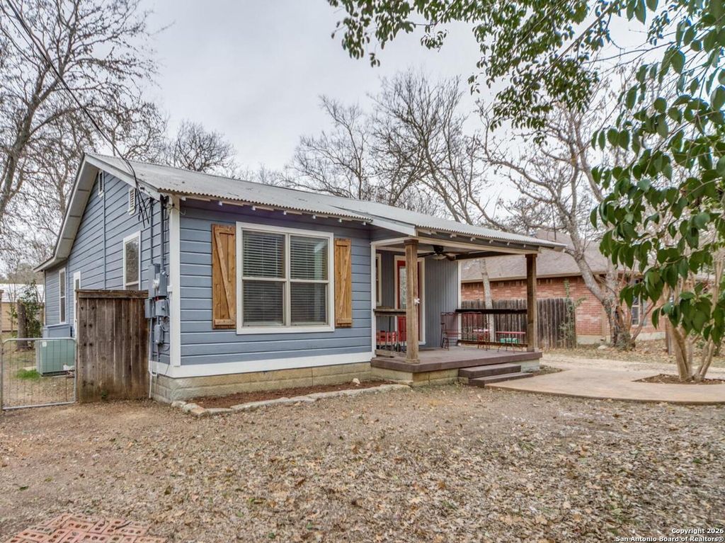 128 Ebensberger, Boerne, TX 78006