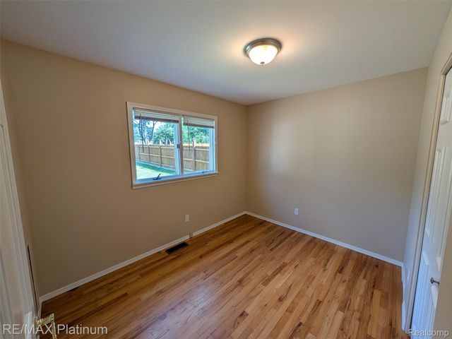 3315 Fernwood Avenue, Ann Arbor, MI 48108